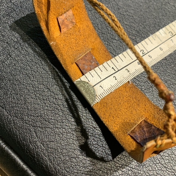 100% Leather & Snake Skin Adjustable Bracelet - Picture 7 of 9